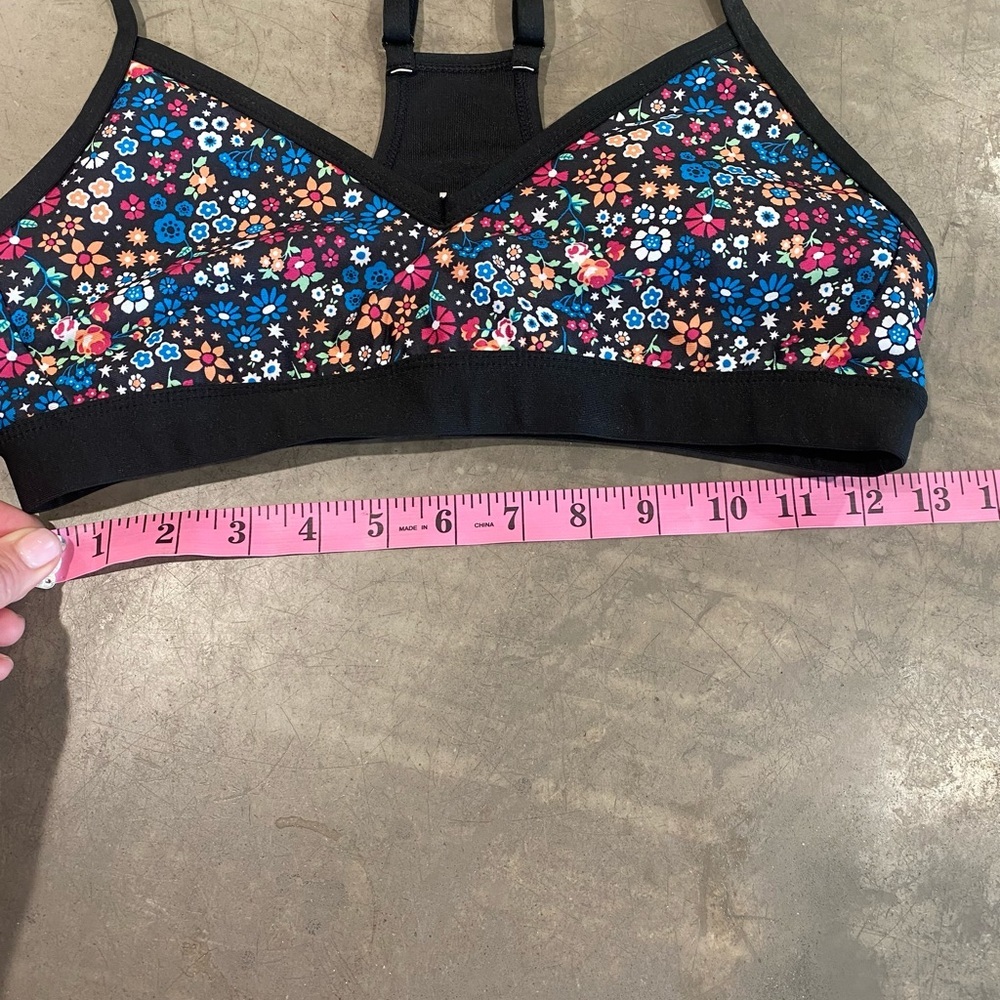 Two sports bras- NWOT( never worn)1 floral print by JOY LAB 🖤1 pink by COLSIE💗 - Picture 7 of 13